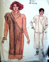 9062 EZ VOGUE LONG LS DRESS, TABARD LENGTHS,COLLAR PATTERN 8-12, 14-18 CHOICE